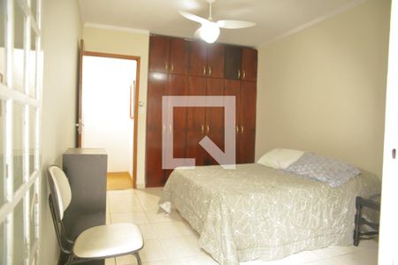 Casa à venda com 250m², 4 quartos e 3 vagasSuíte 3