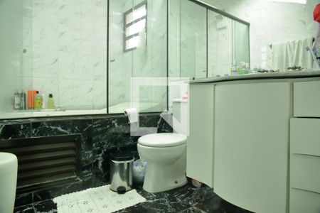 Casa à venda com 250m², 4 quartos e 3 vagasSuíte 4