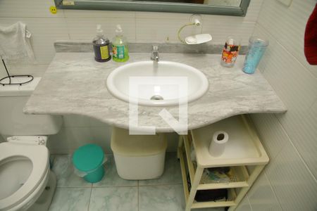 Casa à venda com 250m², 4 quartos e 3 vagasBanheiro Suíte 2