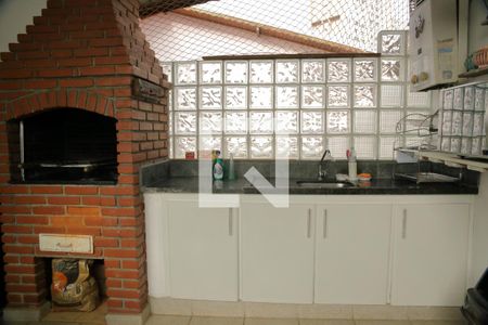 Casa à venda com 250m², 4 quartos e 3 vagasÁrea de churrasco