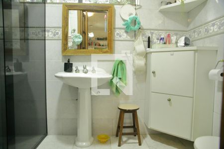 Casa à venda com 250m², 4 quartos e 3 vagasBanheiro Suíte1