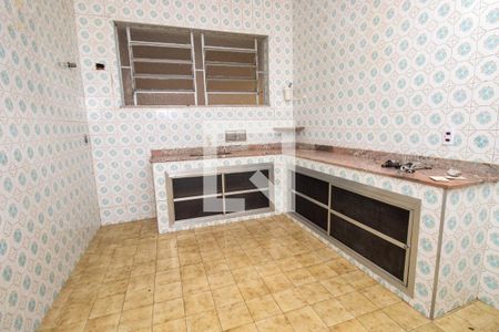 Casa à venda com 359m², 2 quartos e 2 vagasCozinha