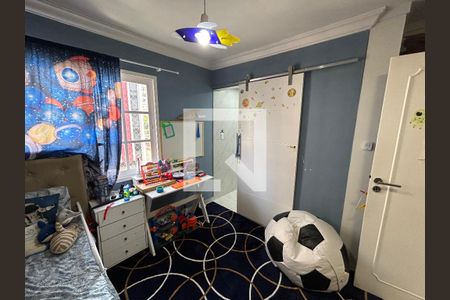 Apartamento à venda com 135m², 3 quartos e 2 vagasSuíte 2