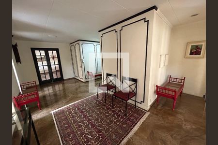 Apartamento à venda com 135m², 3 quartos e 2 vagas Apartamento à venda com 135m², 3 quartos e 2 vagasHall de entrada