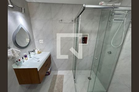 Apartamento à venda com 135m², 3 quartos e 2 vagasBanheiro da Suíte 2