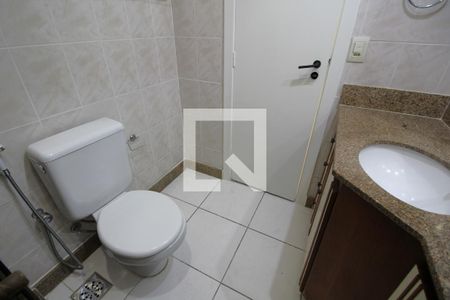 Apartamento para alugar com 113m², 3 quartos e 2 vagasBanheiro Social