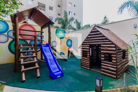 Apartamento à venda com 84m², 3 quartos e 2 vagasÁrea comum - Playground