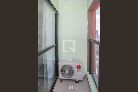 Sacada Sala/Cozinha de apartamento à venda com 1 quarto, 29m² em Pompeia, São Paulo