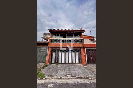 Apartamento para alugar com 125m², 3 quartos e 1 vaga Apartamento para alugar com 125m², 3 quartos e 1 vagaFachada