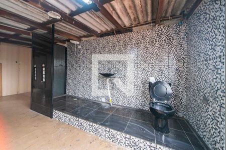 Apartamento para alugar com 125m², 3 quartos e 1 vaga Apartamento para alugar com 125m², 3 quartos e 1 vagaBanheiro do Quarto do Sótão