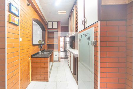 Apartamento para alugar com 125m², 3 quartos e 1 vaga Apartamento para alugar com 125m², 3 quartos e 1 vagaCozinha