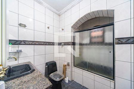 Apartamento para alugar com 125m², 3 quartos e 1 vaga Apartamento para alugar com 125m², 3 quartos e 1 vagaBanheiro Social