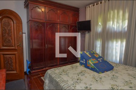 Casa à venda com 1600m², 11 quartos e 10 vagasSuíte 8