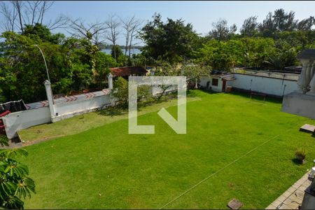 Casa à venda com 1600m², 11 quartos e 10 vagasVaranda 1 - vista