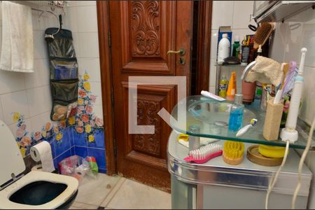 Casa à venda com 1600m², 11 quartos e 10 vagasBanheiro da Suíte 8