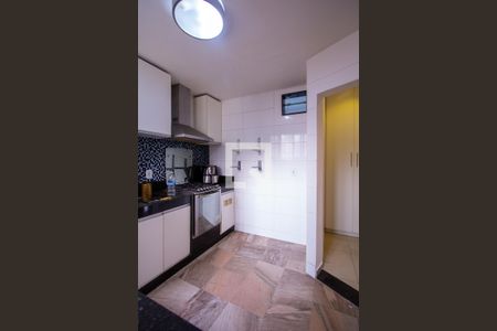 Apartamento à venda com 105m², 3 quartos e sem vagaCozinha