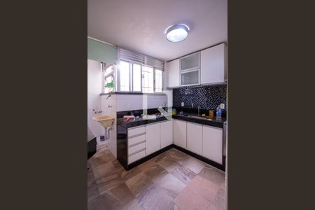 Apartamento à venda com 105m², 3 quartos e sem vagaCozinha