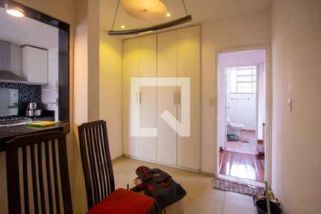 Apartamento à venda com 105m², 3 quartos e sem vagaCopa