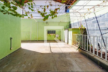 Casa à venda com 330m², 4 quartos e 8 vagasGaragem