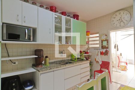 Apartamento à venda com 72m², 3 quartos e sem vaga Apartamento à venda com 72m², 3 quartos e sem vagaCozinha