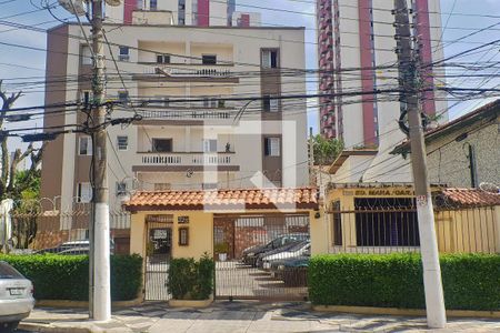 Apartamento à venda com 72m², 3 quartos e sem vaga Apartamento à venda com 72m², 3 quartos e sem vagaFachada