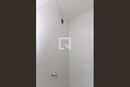 Apartamento à venda com 35m², 2 quartos e sem vaga Apartamento à venda com 35m², 2 quartos e sem vagaBanheiro