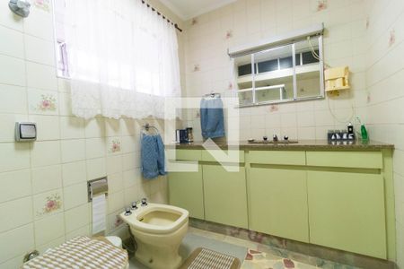 Apartamento à venda com 130m², 3 quartos e sem vaga Apartamento à venda com 130m², 3 quartos e sem vagaBanheiro