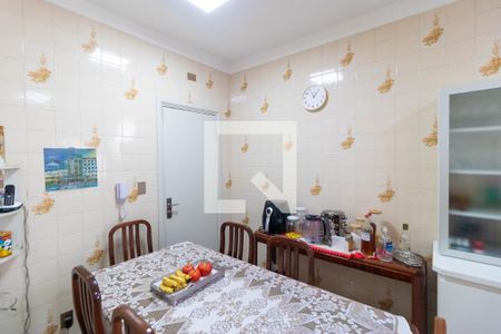 Apartamento à venda com 130m², 3 quartos e sem vaga Apartamento à venda com 130m², 3 quartos e sem vagaCozinha