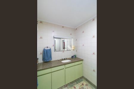 Apartamento à venda com 130m², 3 quartos e sem vaga Apartamento à venda com 130m², 3 quartos e sem vagaBanheiro