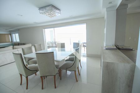 Apartamento à venda com 210m², 3 quartos e 3 vagasSala de Jantar