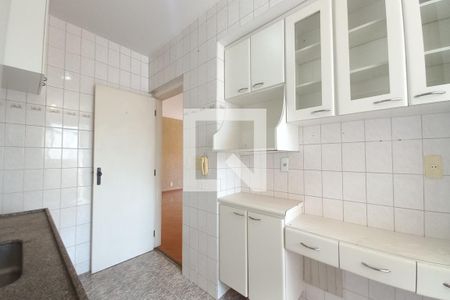 Apartamento para alugar com 67m², 2 quartos e 1 vagaCozinha