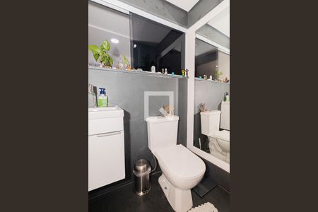 Casa à venda com 152m², 2 quartos e 4 vagas Casa à venda com 152m², 2 quartos e 4 vagasLavabo