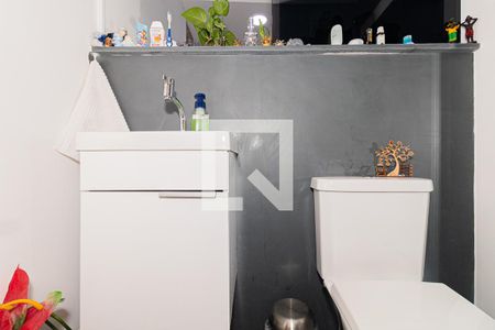 Casa à venda com 152m², 2 quartos e 4 vagas Casa à venda com 152m², 2 quartos e 4 vagasLavabo