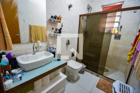 Casa de condomínio à venda com 180m², 3 quartos e 1 vaga Casa de condomínio à venda com 180m², 3 quartos e 1 vagaBanheiro Social