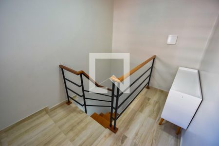 Casa de condomínio à venda com 180m², 3 quartos e 1 vaga Casa de condomínio à venda com 180m², 3 quartos e 1 vagaHall (Terraço)