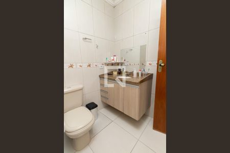 Casa à venda com 173m², 3 quartos e 3 vagasBanheiro da Suíte