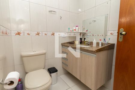 Casa à venda com 173m², 3 quartos e 3 vagasBanheiro da Suíte