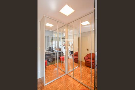 Apartamento à venda com 97m², 2 quartos e 1 vagaQuarto 2