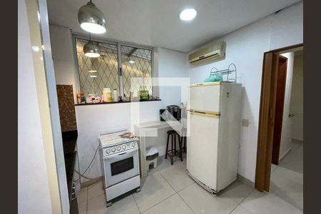 Casa à venda com 217m², 3 quartos e sem vagaCozinha