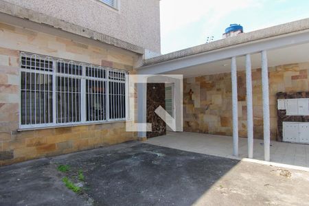 Casa à venda com 300m², 3 quartos e 3 vagasÁrea Externa