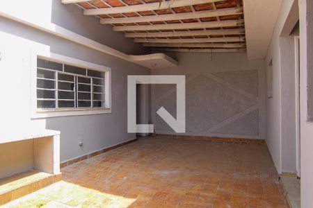 Casa à venda com 300m², 3 quartos e 3 vagasChurrasqueira