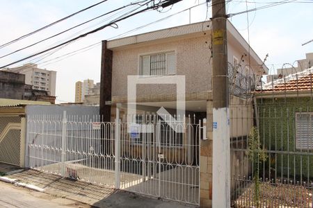 Casa à venda com 300m², 3 quartos e 3 vagasFachada