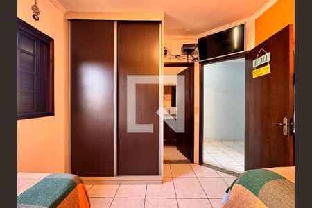 Casa à venda com 195m², 3 quartos e 7 vagasSuite 3