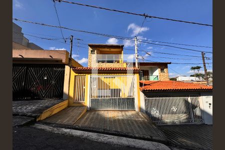 Casa à venda com 195m², 3 quartos e 7 vagasFachada