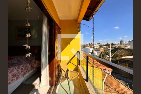 Casa à venda com 195m², 3 quartos e 7 vagasSacada