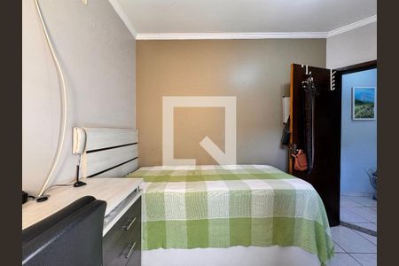 Casa à venda com 195m², 3 quartos e 7 vagasSuite 2