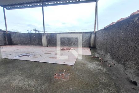 Casa para alugar com 42m², 2 quartos e 1 vagaTerraço