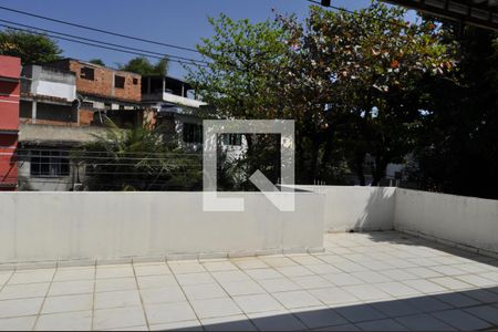 Casa à venda com 227m², 2 quartos e 1 vagaÁrea comum