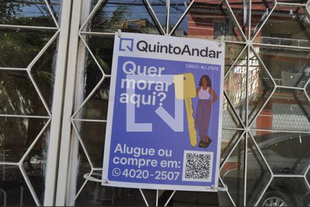 Casa à venda com 227m², 2 quartos e 1 vagaPlaquinha 