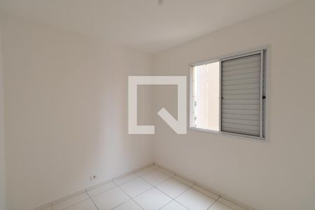 Quarto 1 de apartamento à venda com 2 quartos, 49m² em Vila Carmosina, São Paulo